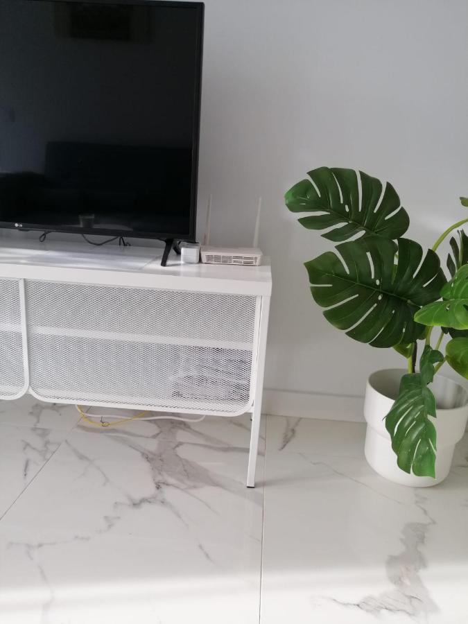 Cozy Beach Apartment Marbella Bagian luar foto
